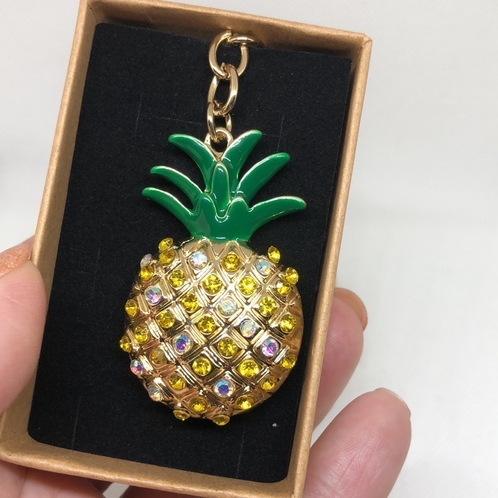 Rhinestone Pineapple Keychain Key Ring Pendant Bag Charm - Picture 8 of 10